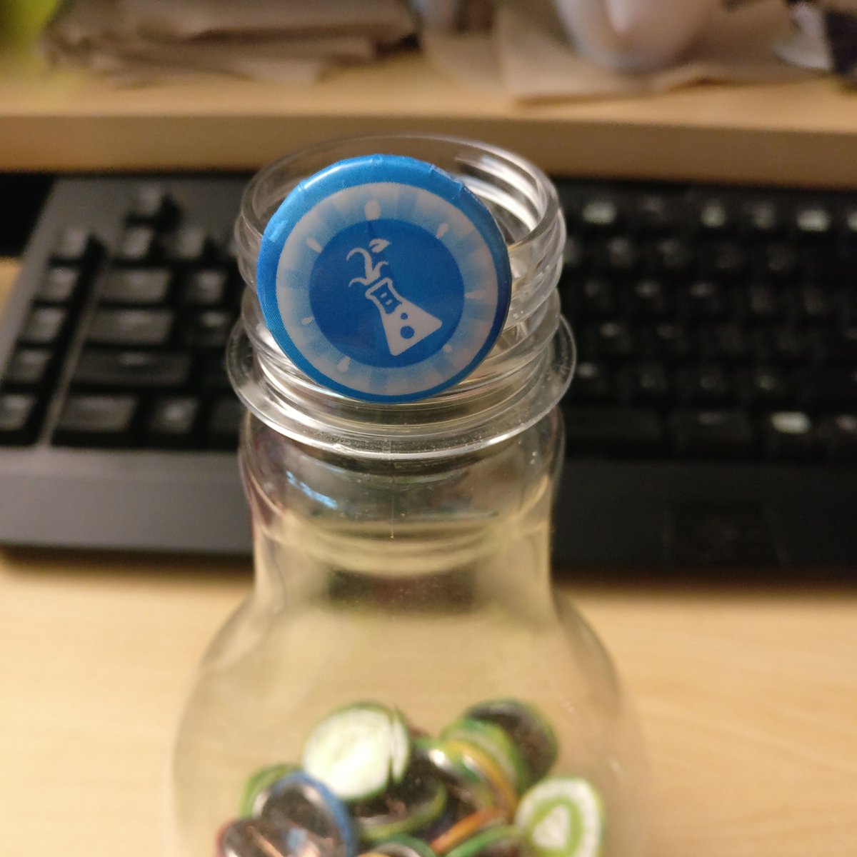 SimGuruEmory's tweet image. How strange, this new pin is just floating there...

#TS4StrangerVille is out now!