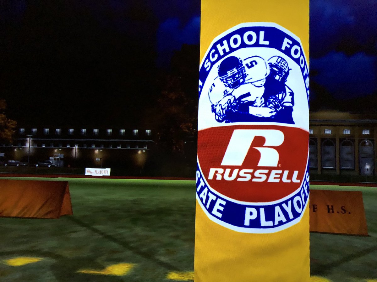 elReySN's tweet image. Looks like we might be going back to campus........ #NCAA08 

#CampusLegend #BarstoolLegend