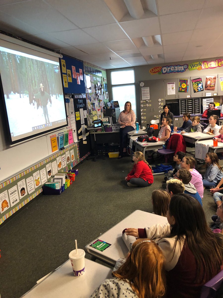 4thWoodland's tweet photo. “Can’t judge a tree by its cone.” Ranger Jenny @CAStateParks Skype field trip to Calaveras Big Trees State Park. Studying Sequioas up close. @WLWolfpack https://t.co/tNHxzN7qYf