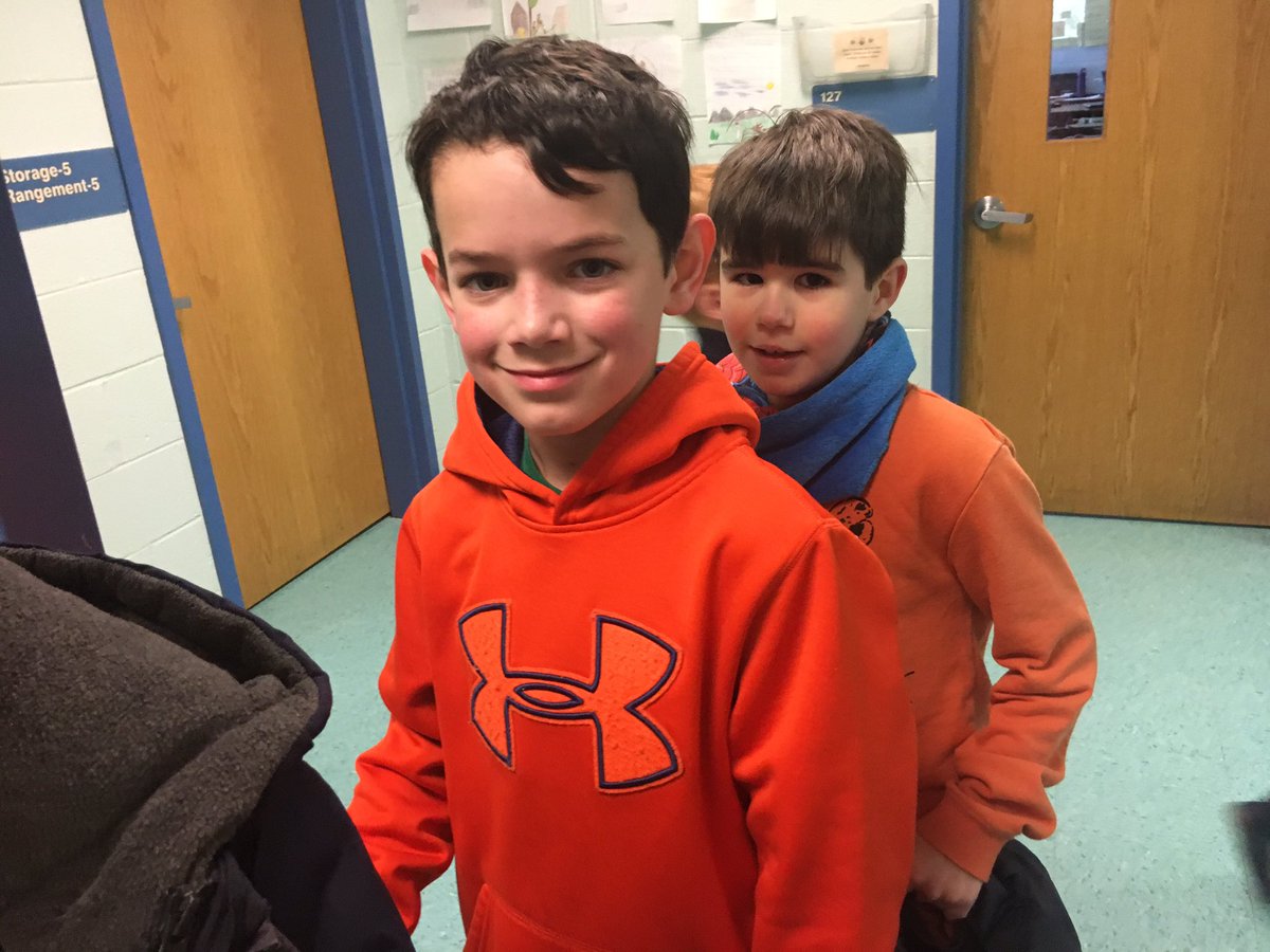 KentGardens's tweet photo. Kent Gardens celebrates reading - did you wear orange and green?! #kgreads #kgpride #strongertogether https://t.co/0ItrfLwyX1