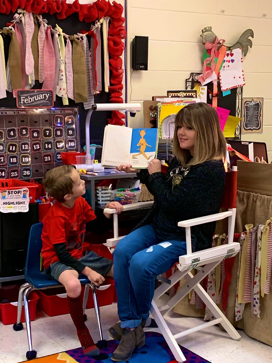 CCPSHENCLASS's tweet photo. Dr. Seuss week, Day 2! THE FOOT BOOK, guest reader, sweet treat, and fun meansuring activities @cullmanprimary #NonStandardUnitsOfMeasure #ReadAcrossAmericaWeek #CCPSBest https://t.co/cpbRtrHmy7