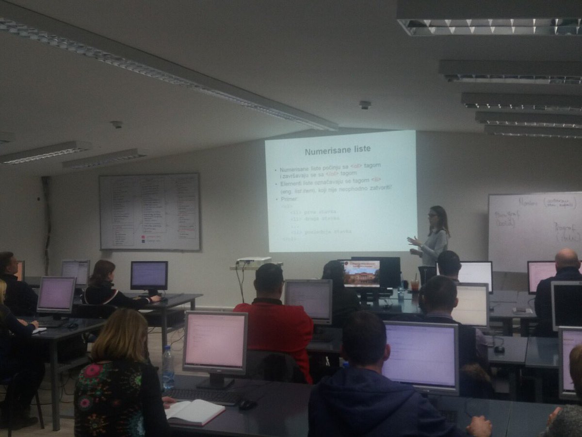 ICEF_etf's tweet photo. Delić radne atmosfere na kursu PHP-a u okviru IT Obuka - prekvalifikacije za zaposlene. #itobuke #php #etf https://t.co/xE2neHwtzG
