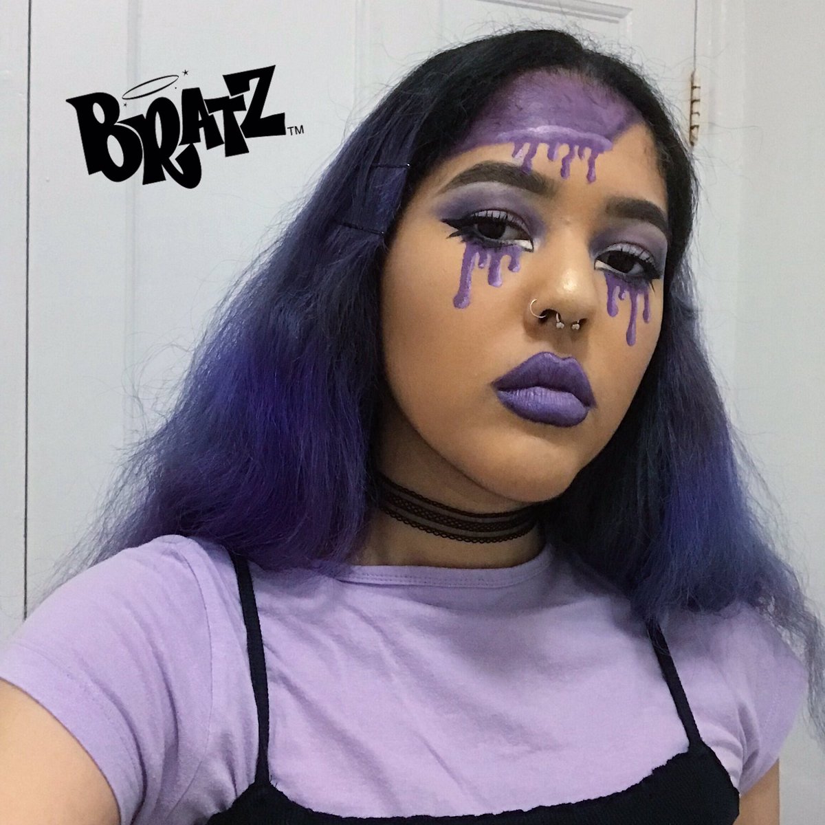 itsnellamusic's tweet photo. i’m a doll but u can’t play with me 🖤✨ #bratzchallenge #bratzmakeupchallenge https://t.co/e0a8SJdKti