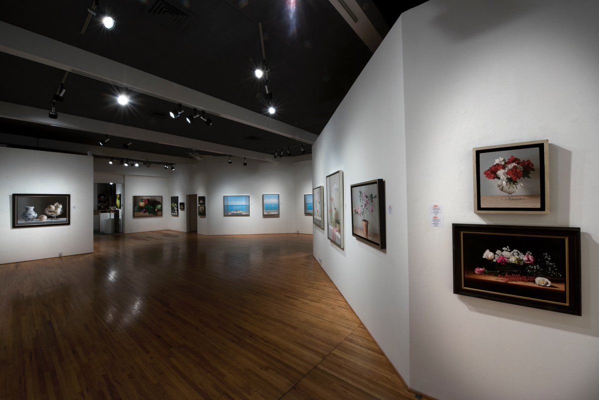 artspacevm's tweet photo. Closing Soon: A Decade of Realism by Renato Meziat #exhibition #miami #coralgables #art #artist #artistic #artists #arte #dibujo #artwork #illustration #graphic #color #colour #colorful #lightspacetime #painting #drawing #drawings #paintings #beautiful https://t.co/92mzZZylwE