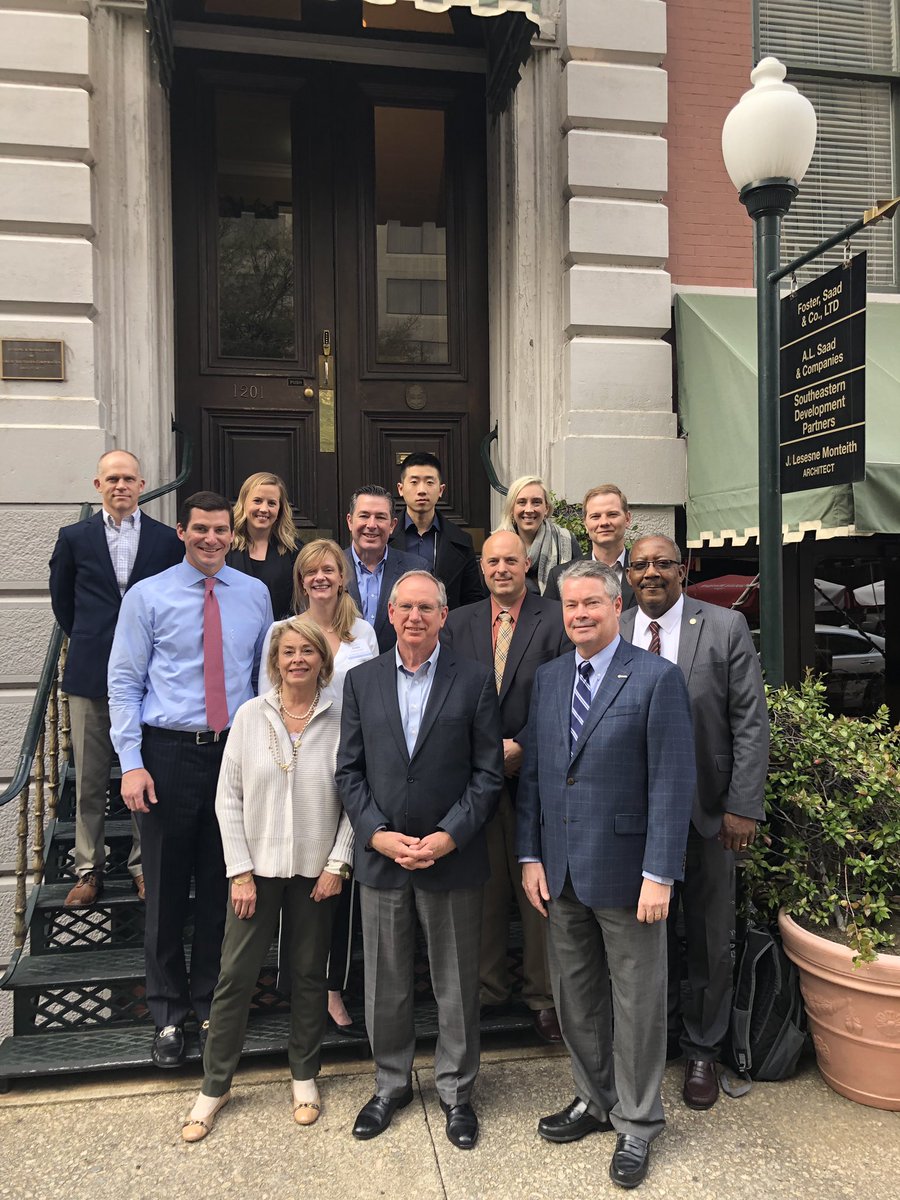 TriangleRegion's tweet photo. Appreciate Mark Williams of @Strategic_Dev taking time to meet with @TriangleRegion today at his office in Columbia, SC. @Strategic_Dev has done work in 25 states and represented 49 global clients. STG has $3.18B in active projects and $1.67B in announced projects. Great meeting! https://t.co/SXSpnW154u