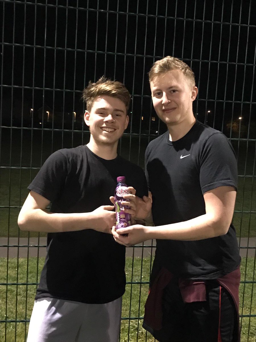 BenaFC3's tweet photo. Bena F.C. 1-1 Steamers F.C. 

Debut game and came away with a point. Bosh. ⚽️ 

MOM: @Harry46796209 
Dominated the midfield. Ain’t seen a man move like that since Robbie Williams in the Rock DJ music video.

DOTD: @owenharding_ 
Turned up late. No bena. No bollocks. https://t.co/Uo39XR6k3g