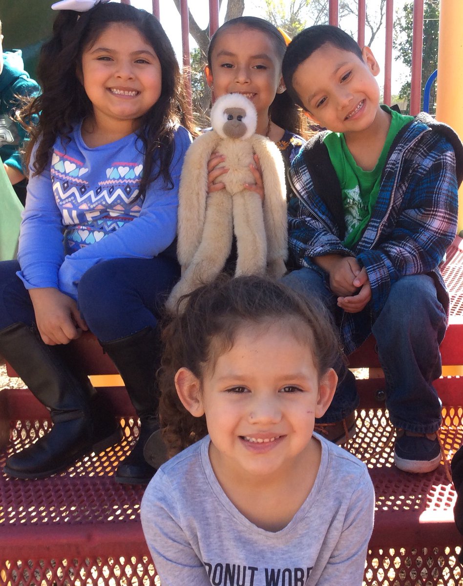 We took our class mascot, Mr. Monkey, to get some sun.
#WeAreHCISD ⁦<a href="/ZavalaElemHCISD/">Zavala Elem HCISD</a>⁩