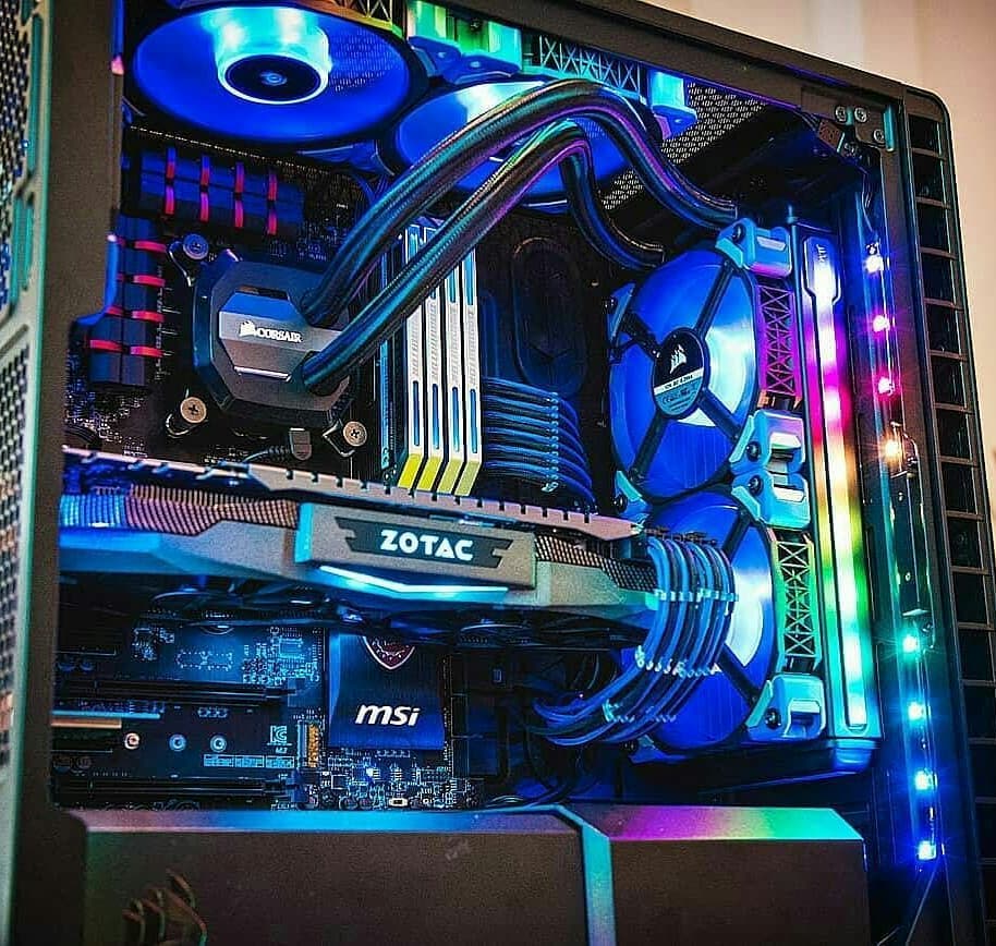 Zotac On Twitter Great Looking Build With A Nice Contrast Between Carbon Fiber And Rgb By Ig Tech Bandit Buildapc Livetogame
