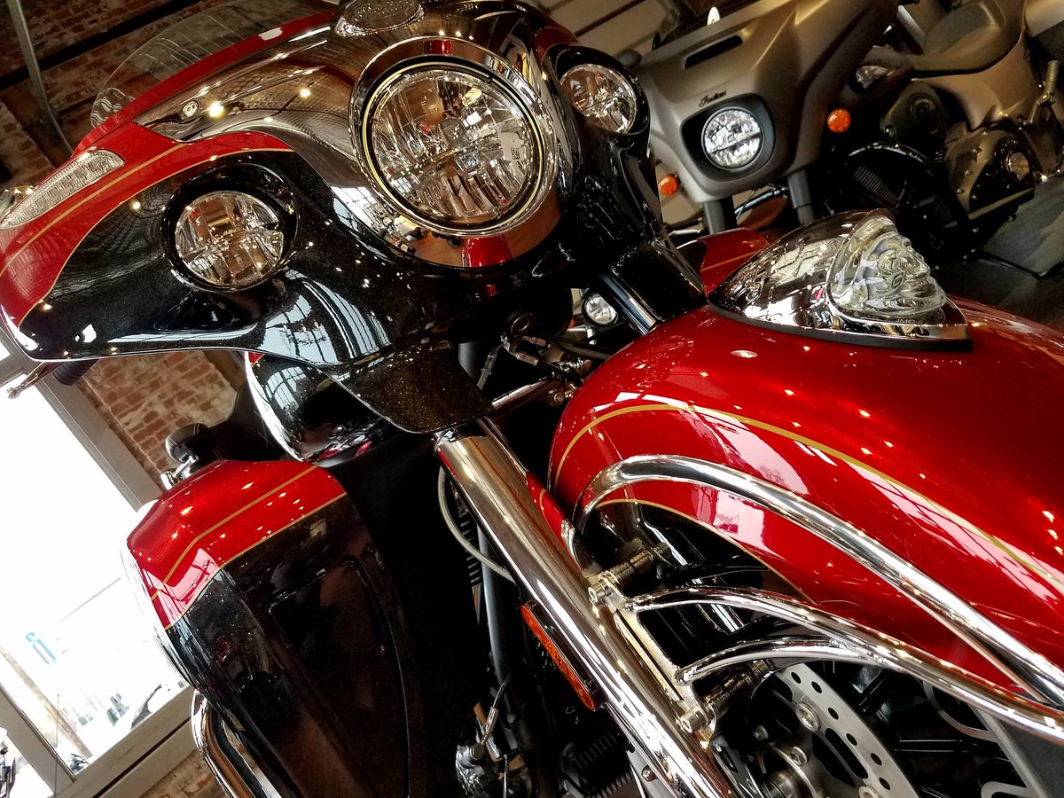 indianmc_okc's tweet photo. What do you think of the new Roadmaster Elite model? Stop by the store to see it! #RoadmasterElite #indianmotorcycle #indianroadmaster #indianmotorcycles #touringbike #touringmotorcycle #111ci #thunderstroke #custompaint #redcandy #blackcrystal #limitededition https://t.co/x9NyUopwI4