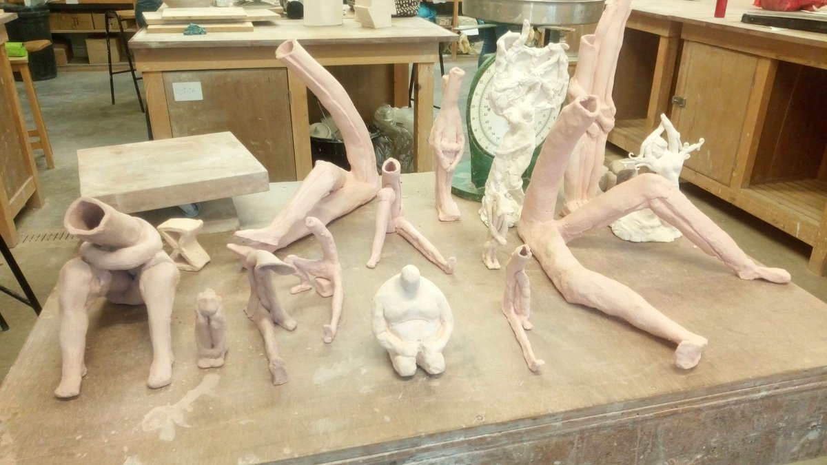 JSAppliedArts's tweet image. Family photo of a module just before Christmas