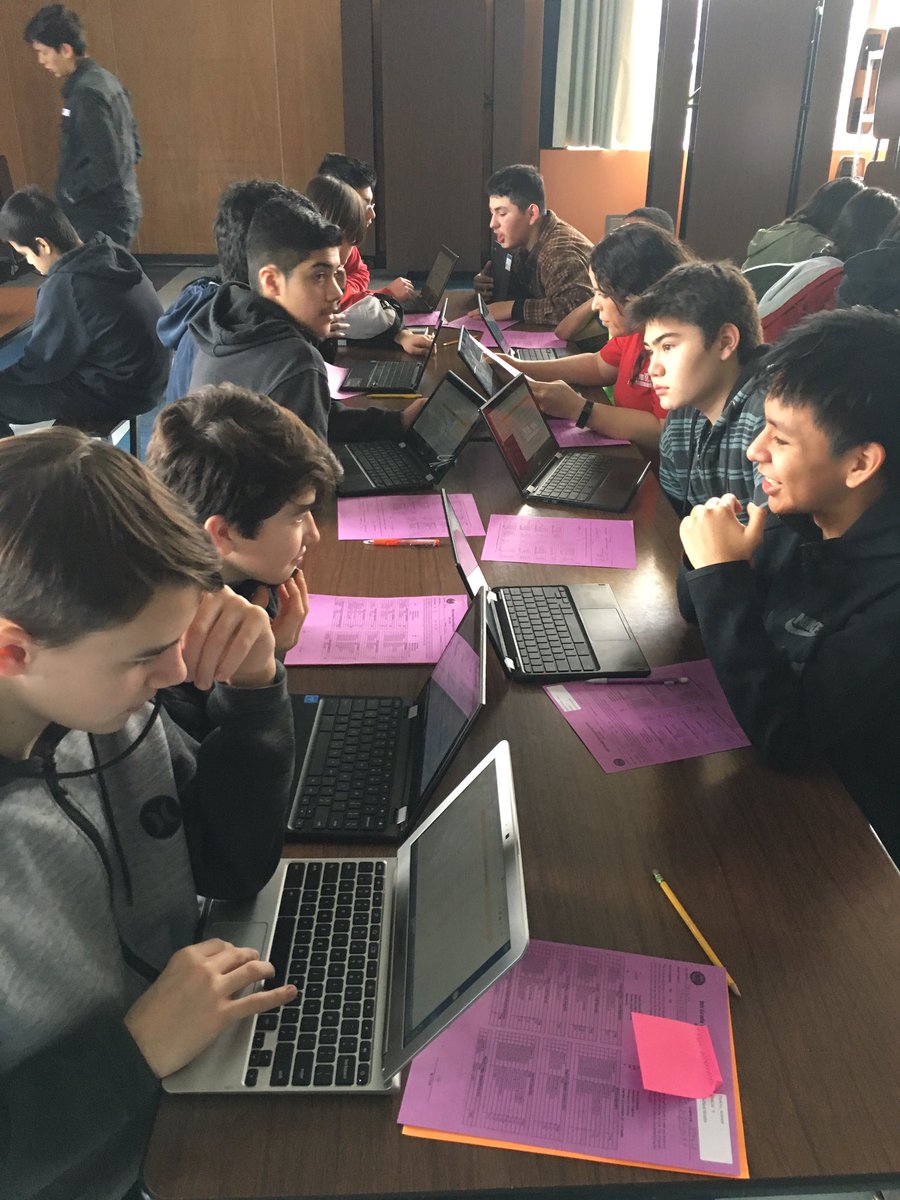 Thank you to our friends at BHS and SRHS who worked with our 8th graders today getting their high school forecasting completed. <a href="/PrincipalBoomer/">Brian Peerenboom</a> #coolcoachmen #wtmsproud #steamup