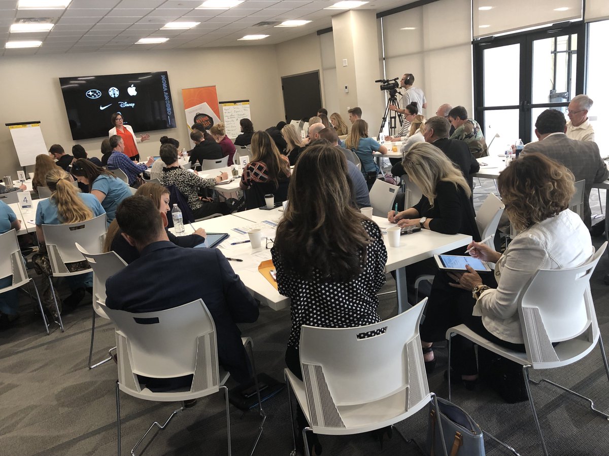 monaamodeo's tweet photo. Thank you to all of those who attended my workshop at the @StuderInstitute today! I hope you gained valuable insight and an actionable framework for creating a #brand people love and building a #reputation people trust. #TrustTheProcess #brandsthatmatter #consciousbusiness https://t.co/ykw2T4XUzm