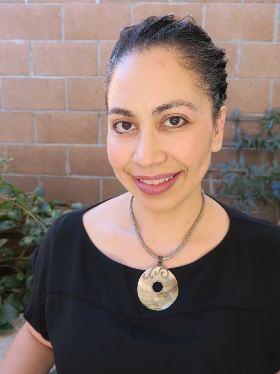 A2ndAct's tweet photo. Meet Monica Castillo, a Breast Cancer Survivor. A local restaurant and business consultant, Monica has made mentoring other women facing similar circumstances a main priority after receiving her own breast cancer diagnosis. https://t.co/4xUqNWlzZO https://t.co/vSDPHoN79y