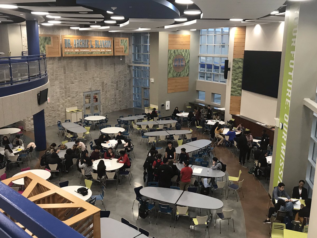 BlansonNHS's tweet photo. Upper Views of our first NHS meeting here st Blanson. Everything is working well and everybody is working together! #GoBlansonJaguars #BlansonNHS https://t.co/AlIIWch3gK