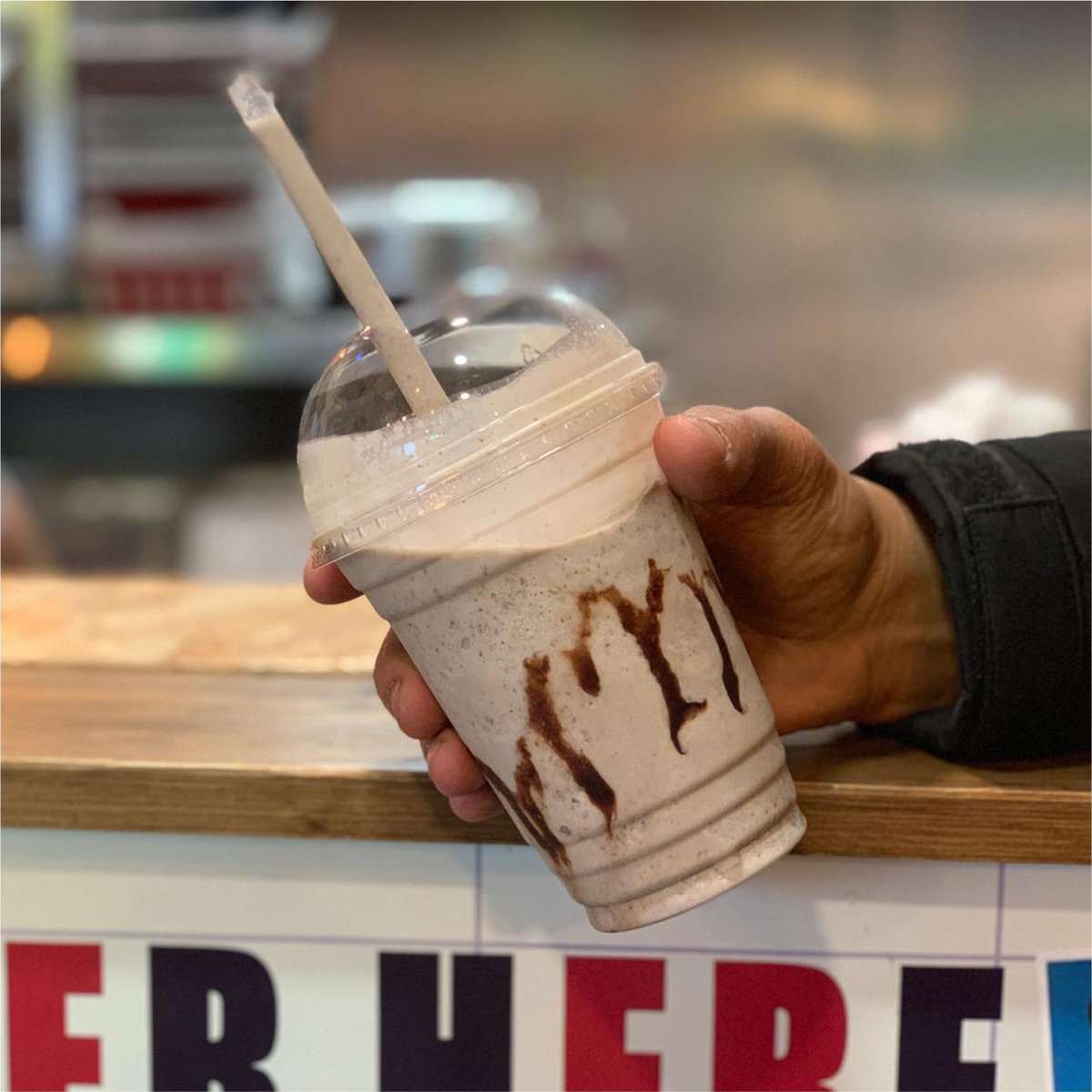 funkyburgoo's tweet photo. Our classic Kinder Bueno shake. The perfect treat to go with any Funky Burgoo meal 😊
.
.
.
#milkshake #kinderbueno #availablenow https://t.co/mtXkNwxxJW