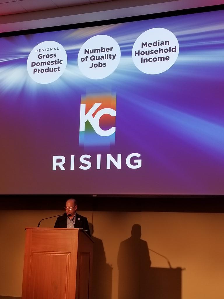 #KCRising Co-Chair Bill Geatreaux relaying that we are doing well, but need to accelerate our growth to keep up.  One way to help do that is to look long range at our civic efforts.  #Horizon2019