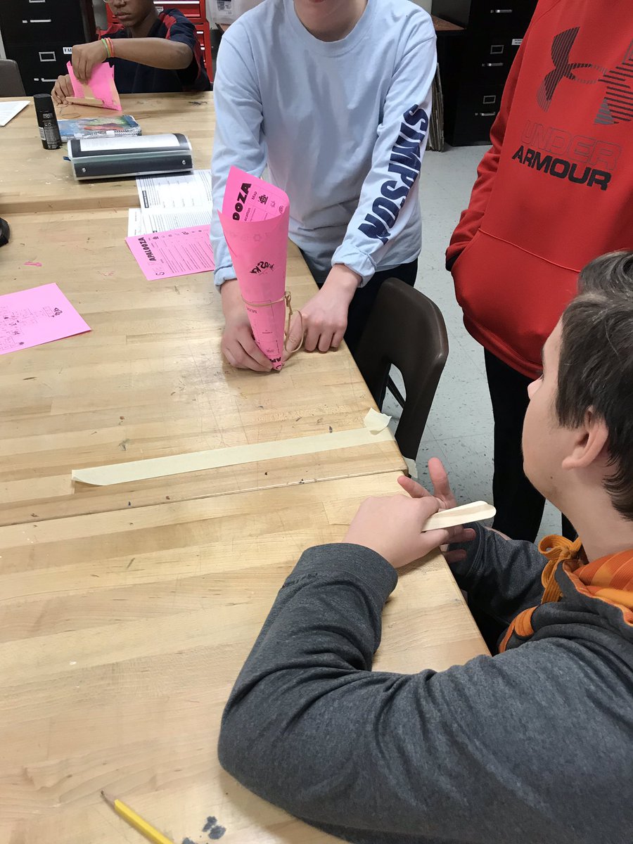 nasmith3's tweet photo. Eight graders started our egg catch challenge today (build something to catch an egg falling from 2m using limited supplies). Lots of great approaches. #stemcobb https://t.co/ckpB4DNeoA