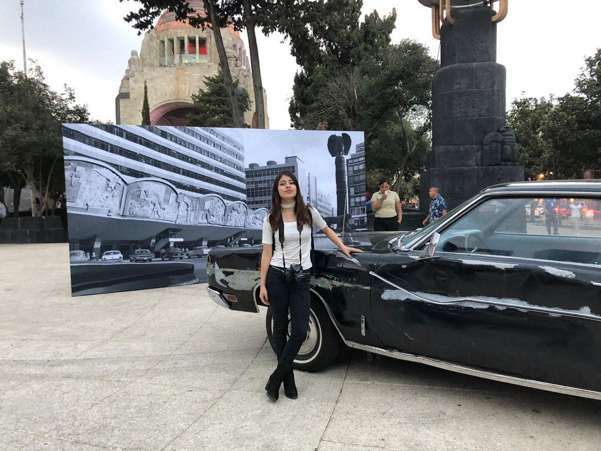 FasekoneV's tweet photo. Tengo unas fotos con el carro que salió en ROMA 🖤 jaja ,,, yo quiero una foto con el Borras tambn #ROMAFest https://t.co/ig1gQ2MPyd