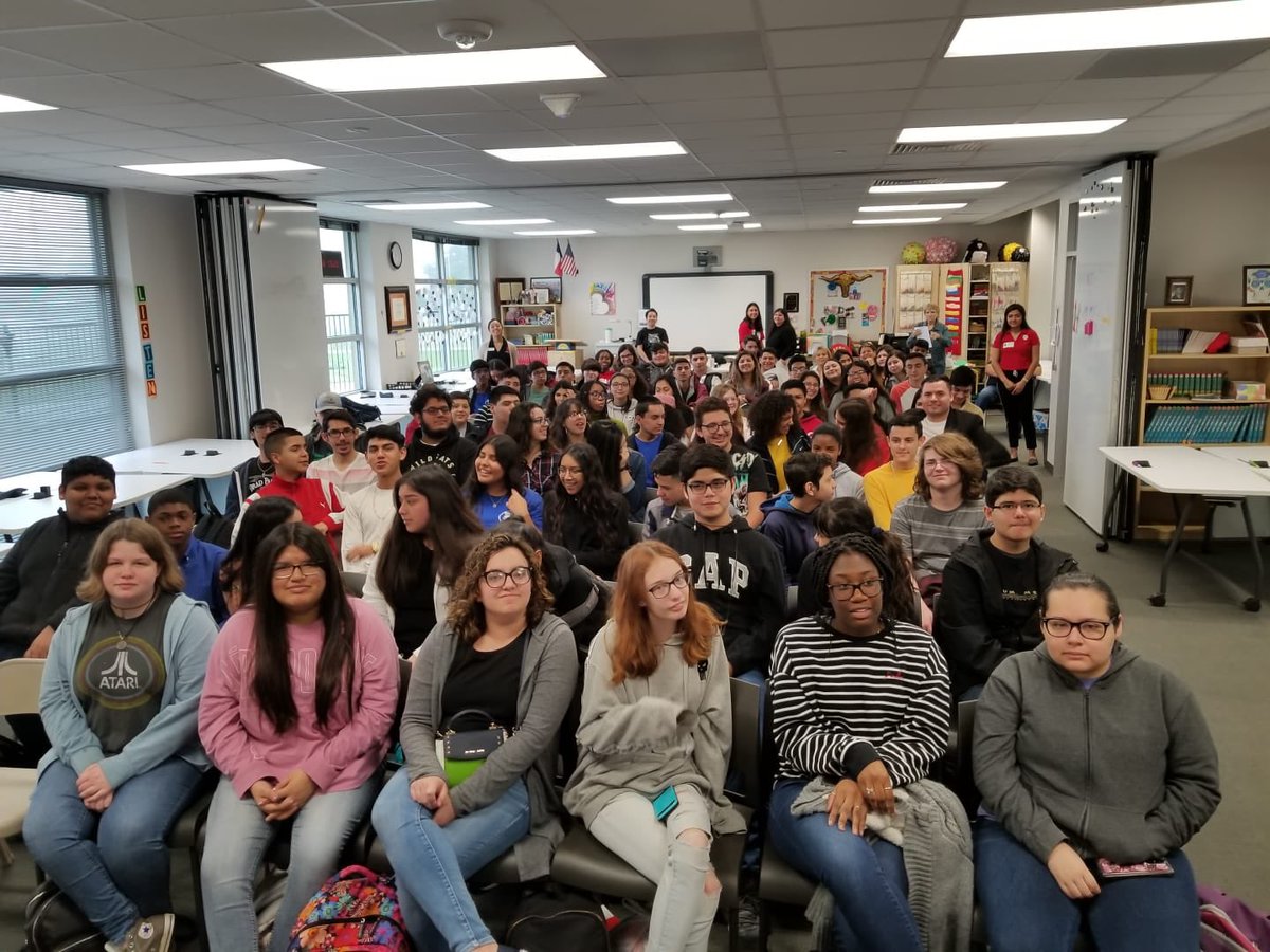 GRADcafe1's tweet photo. Thank you @mrsalazarspeaks for sharing your story with Impact ECHS students! #projectgradhouston #baytown #GRADcafé #motivationalspeaker #dreamer https://t.co/QugZoQnsvg
