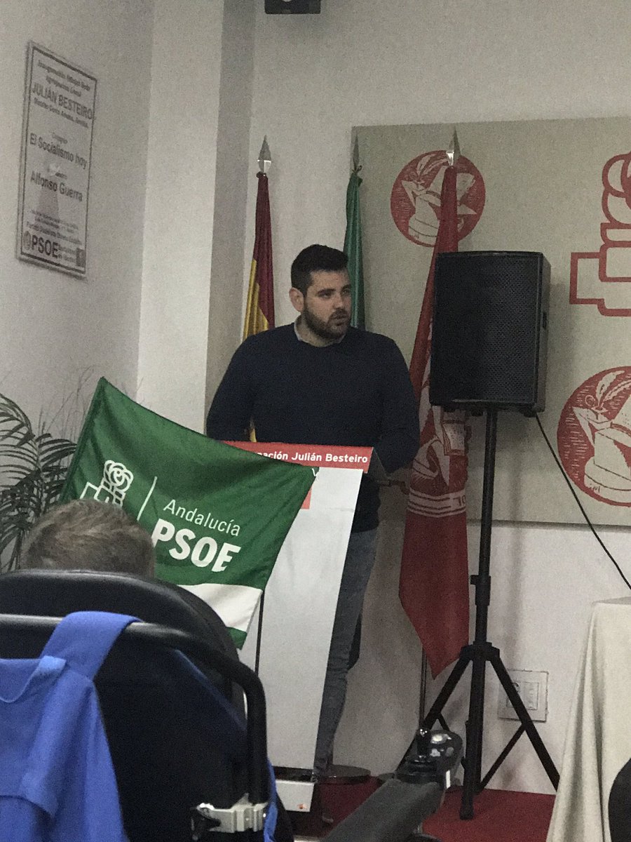 Tarde de Comité Provincial. Que bien sientan las tardes de socialismo. Vamos a por todas!!! 💪🏻💪🏻💪🏻💪🏻