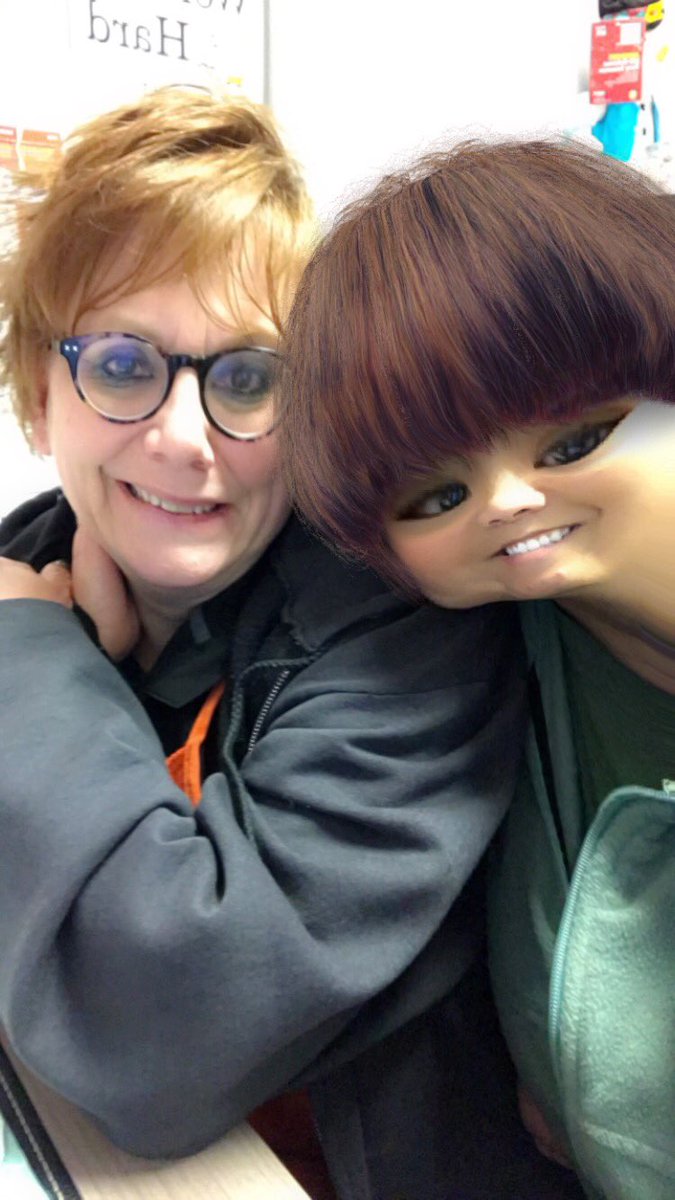 Diana_T_Tran's tweet photo. When your SASM @Nanette95137018 is away the SM and DH will play! Haha! #webinarFun #TuesdayLearning @Wanda09692985 @Iva_Marie04 https://t.co/shXhwUxKaL