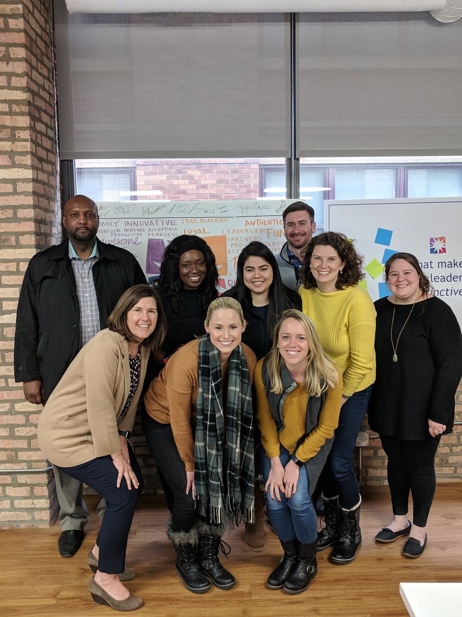 SchoolsThatCan's tweet photo. Meanwhile over at @Distinctive_Edu, our K-8 #TLCIncubator teams from @dallasschools considered how to incorporate reflections into their instructional practices and then they wrapped up with a design session with their mentor from @dvschools. #TransformLearning https://t.co/ZXkoprWELR