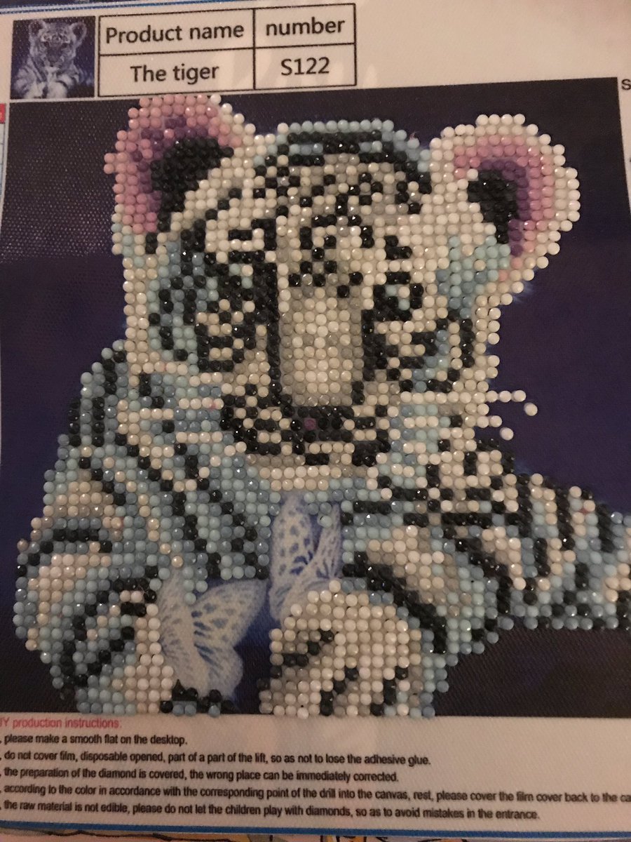 skatingbabe1983's tweet photo. Two small works of art https://t.co/17faEmbnY9
