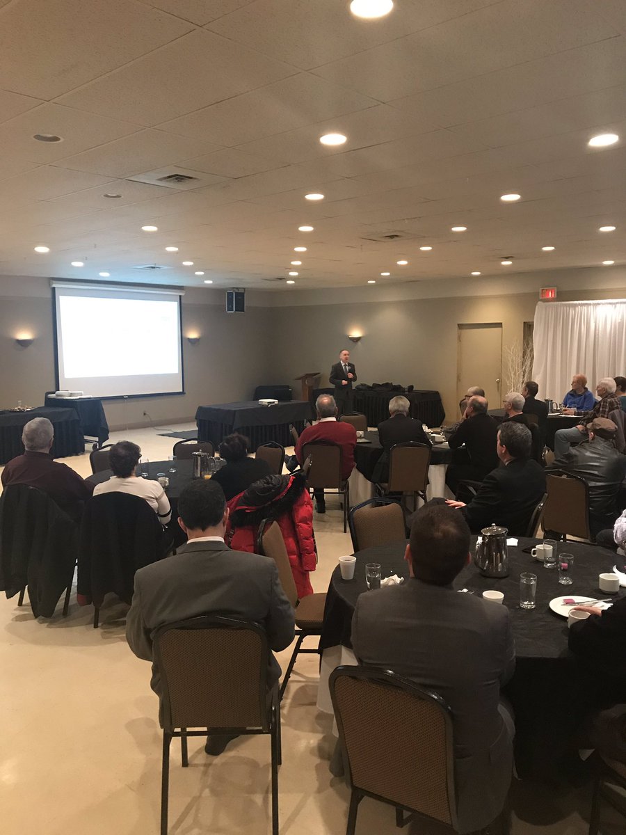 Thanks to Sal Guatieri, our BMO economist for his insightful presentation of the market &amp; areas most important to the economy of Chatham/Canada. A great BMO branded event for our valued Chatham customers #swodrocks <a href="/RobertFerris14/">Robert Ferris</a> <a href="/tewkesbury_kyla/">kyla tewkesbury</a> <a href="/KellyRCDenning/">Kelly Denning</a> <a href="/lady_in_denim/">Diane Brown</a>