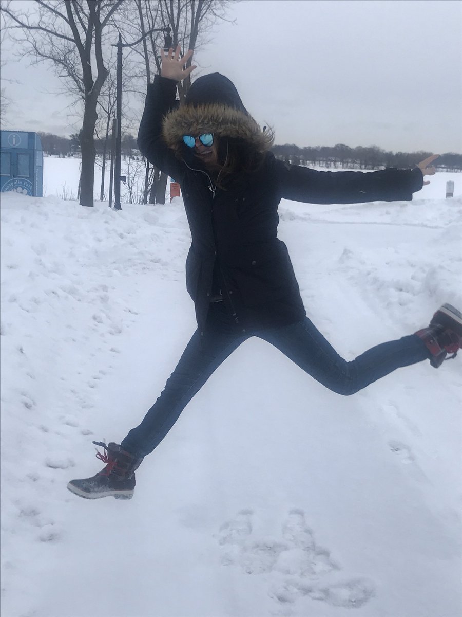 Laurie_March's tweet image. I made it to Minneapolis! ❄️