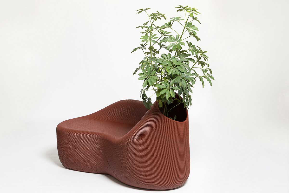 This 3D printed street furniture is made out of recycled plastic. You can even bring in your own plastic waste and become a part of the recycling process. Find out more <a href="/designmilk/">Design Milk</a>: ow.ly/PmSJ30nQgWh