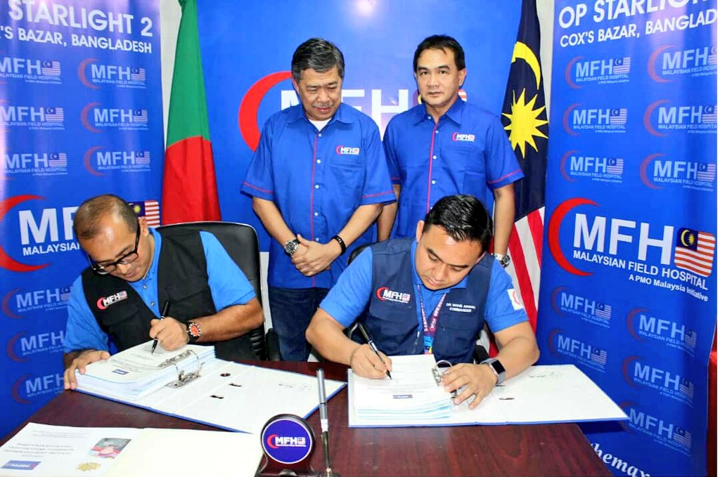 drzakimm's tweet photo. Lawatan YBhg Panglima Angkatan Bersama yg diiringi oleh AKS J9 bgi menyaksikan serah menyerah tugas Komander Hospital Medan Malaysia dan penugasan Op Starlight di Cox's Bazar, Bangladesh.
#BerjuangBersama
#OpStarlight π²πΎ
#PKAT https://t.co/VbNoTrNtRm