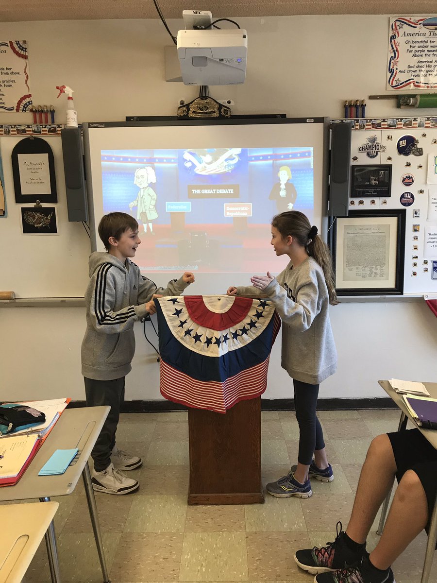 MrH1776's tweet photo. Mr. H and Ms. S classes debating the issues of America’s first political parties (Federalists vs. Democratic-Republicans) @Oldfield_MS @HarborfieldsCSD @harborfieldspta @RBrookhiser https://t.co/ZkxsHccKtB