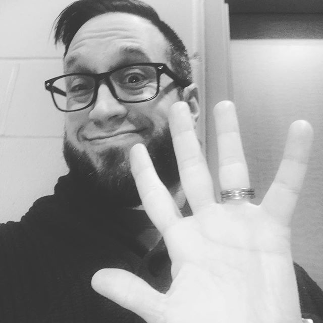trosenr's tweet photo. 5 days till #brolando2019 with @dylan.jb.does #restoremtown
Goals: learn tons and get a picture with @careynieuwhof and @danielsangi https://t.co/G1UIBGOpVJ https://t.co/kIw9Kz46VB