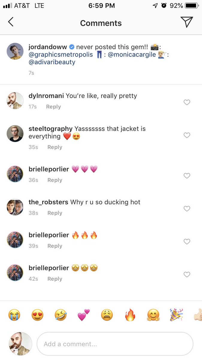 KANEKWEEEN's tweet image. Why am I like this jsbsknskwb @JordanDoww #postnotifications