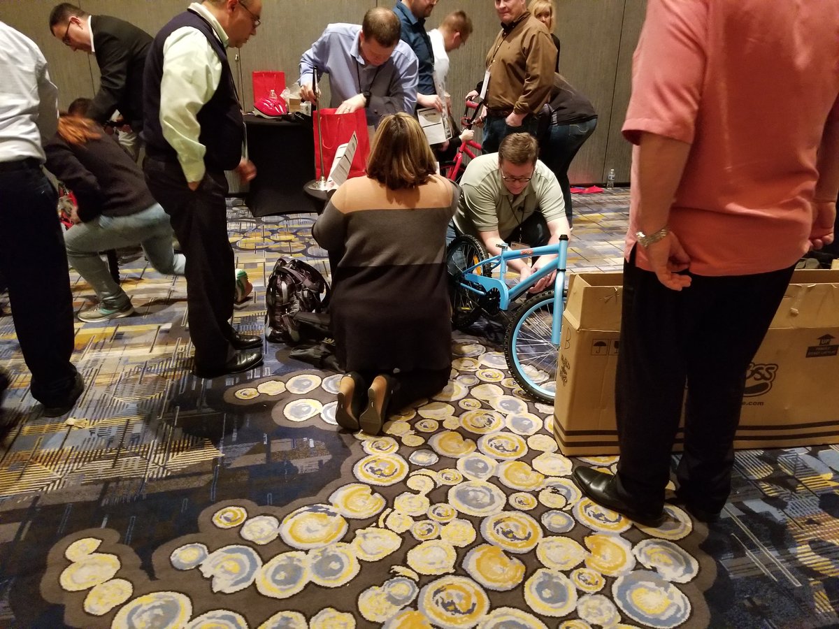 tryinhard1080's tweet photo. Project Build A Bike #WMSales2019 https://t.co/KR56E5wEBR