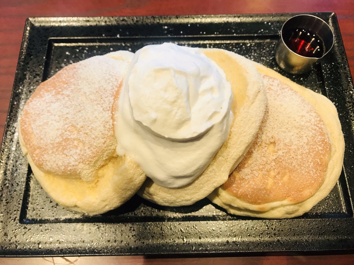 Sakura3963M's tweet photo. 昨日は銀座で米粉🥞✨
#パンケーキ部
#RizLabo
#銀座 https://t.co/j8T02n9Srq