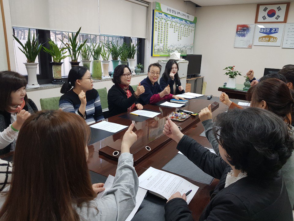황연희 tweet media