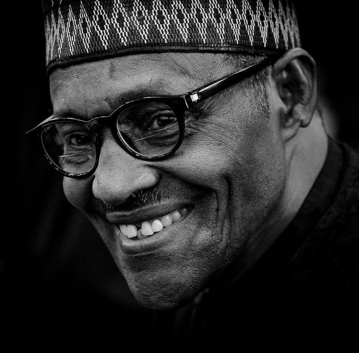 SahelStandard's tweet photo. #Nigerian leader,President @MBuhari Re-elected,,https://t.co/ner2w7aE4d, #NigeriaDecides2019 #NigeriaDecides2019result @APCNigeria
@OfficialPDPNig https://t.co/JlunfQ6xtv