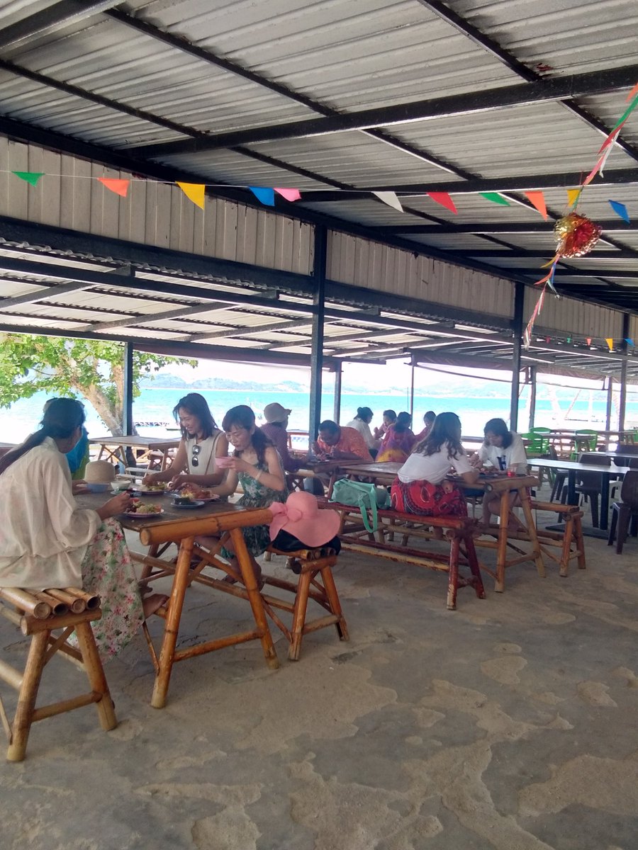 Ilovemyheart48's tweet image. ไม่มีอะไรแน่นอนวันนี้ขึ้นพรุ่งนี้ก็ลงได้เหมือนกัน