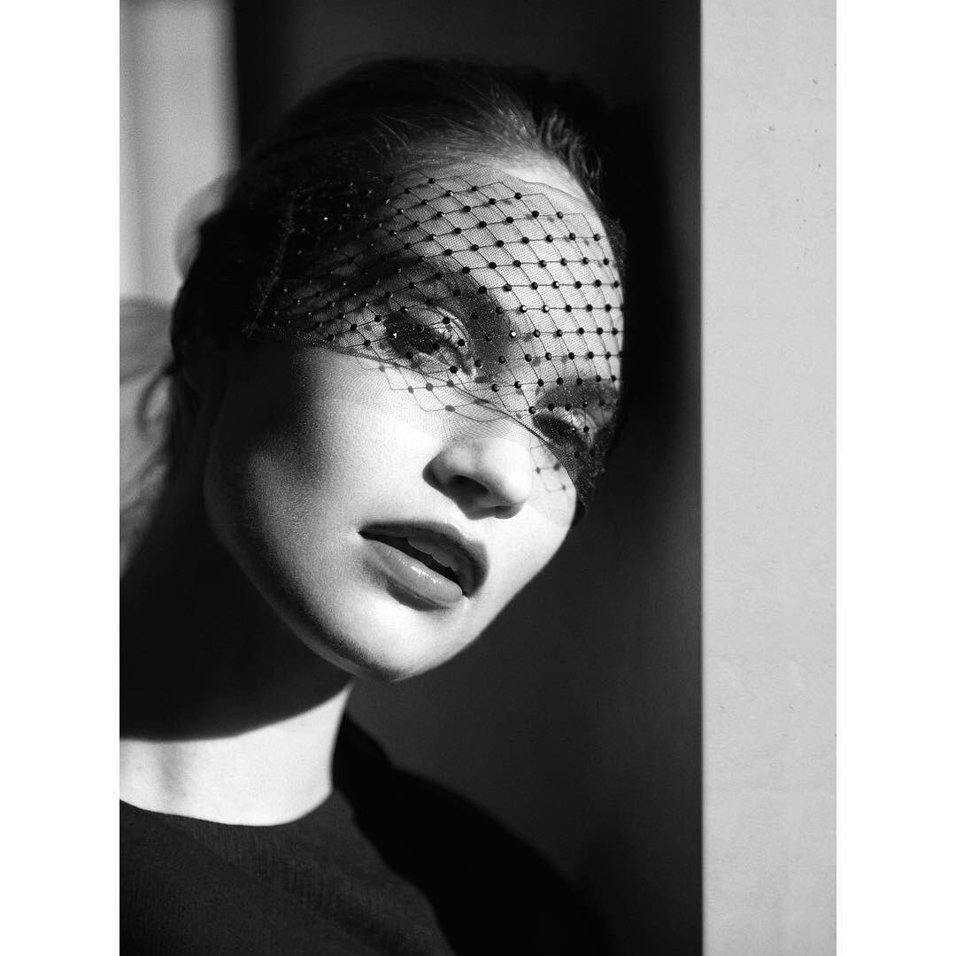 LilyJBrasil's tweet photo. Lily para Madame Figaro China. https://t.co/CbpfX0cCUk