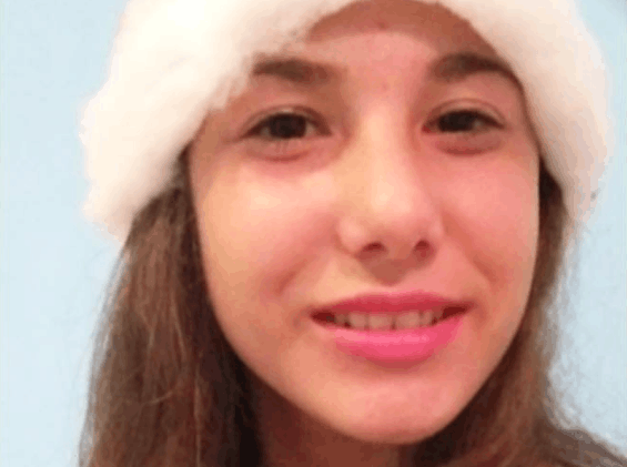 GraduadosUCA's tweet photo. Abril tiene 16 años, es de Quilmes, lleva 3 semanas desaparecida. 
Por favor se ruega difundir su imagen, y si la ven avisar a la policía ☎ 911 https://t.co/Qrqptu8ODn