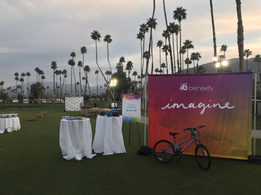 TheMichaelBBell's tweet photo. We’re about to build 120 🚲 to #FosterLove with our friends from @togetherwerise at #GM2019! https://t.co/WaFDZJchdm