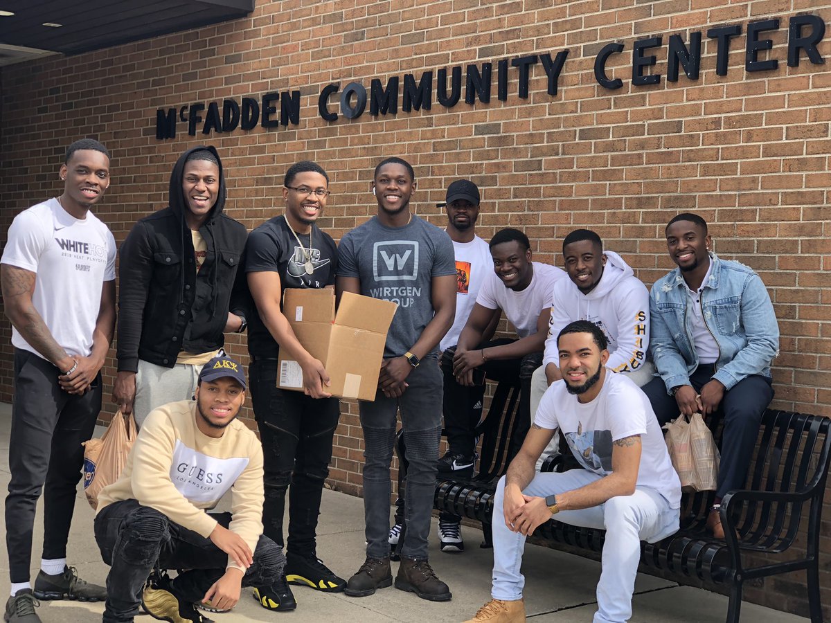terrio__johnson's tweet photo. Neighborhood Heroes 🤝 https://t.co/aTDqlo7XFy