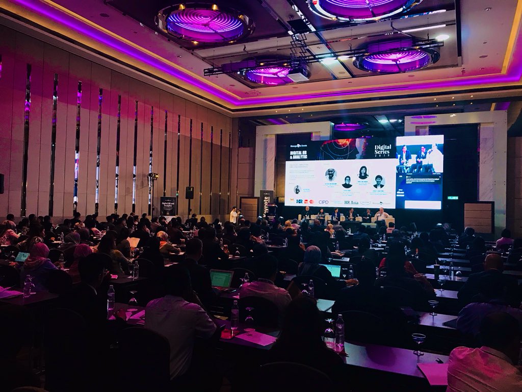 jennitolonen's tweet photo. Digital HR & Analytics Asia first panel discussion on #employeeexperience - what do employees really want? #DigitalSeriesKL #ManagementEvents https://t.co/F5T9RUa2fk