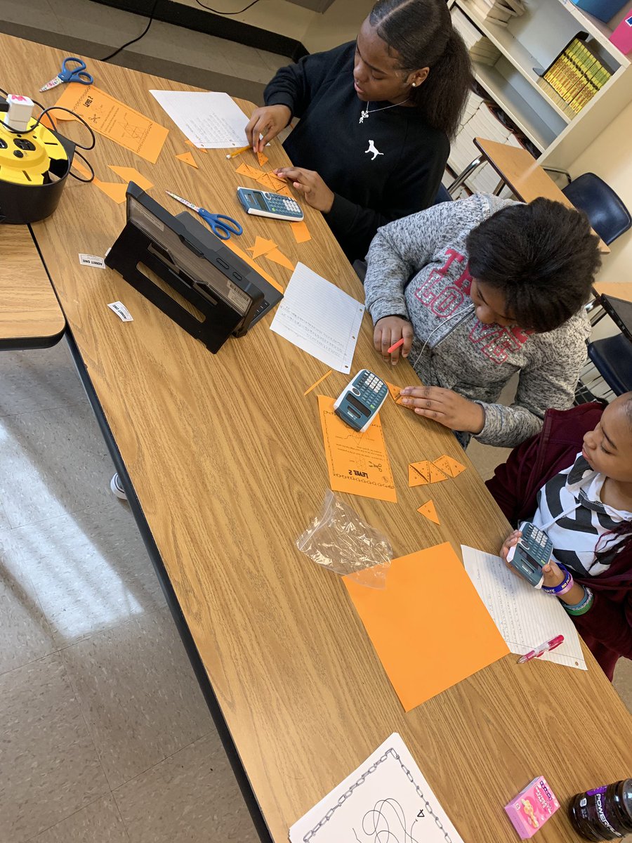 PBell_EdS's tweet photo. All hands on deck for this Escape Room task. #AllKidsCAN #MakingMathWORK https://t.co/ODjS1yryyV