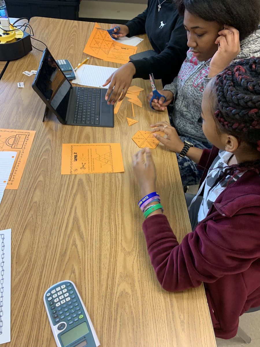 PBell_EdS's tweet photo. All hands on deck for this Escape Room task. #AllKidsCAN #MakingMathWORK https://t.co/ODjS1yryyV