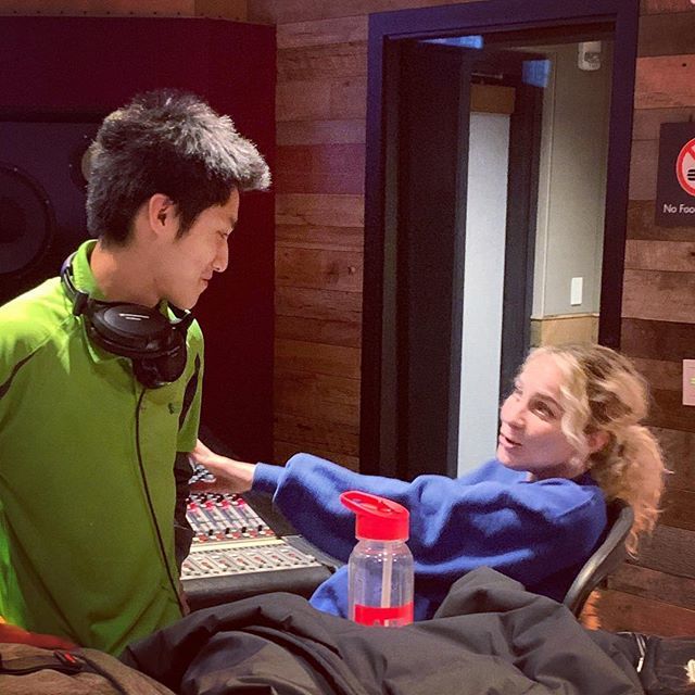 matthomusic's tweet photo. Had an awesome time 😎 #producing @eva_calvani #vocal 🎤 with @rongjie_qian 🎧 thanks for playing @nicolettanomicou #piano 🎹 @jacobceldermusic #rhythmguitar 🎸 @desire_nealy #drums 🥁 @naked_brothers_band #bass 🎸

Awesome session - loved working with … https://t.co/gG8BK4gq1o https://t.co/MpX6UjwaL4