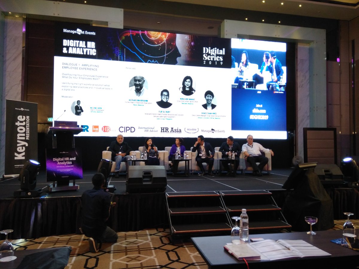 MEgroup_Asia's tweet photo. Employee experience matters! "Employees want what our costumers want - employees are our customers" #hr #DigitalSeriesKL #DigiHR2019 #HRanalytics #ManagementEvents #b2bevent https://t.co/9ElOlrc6El