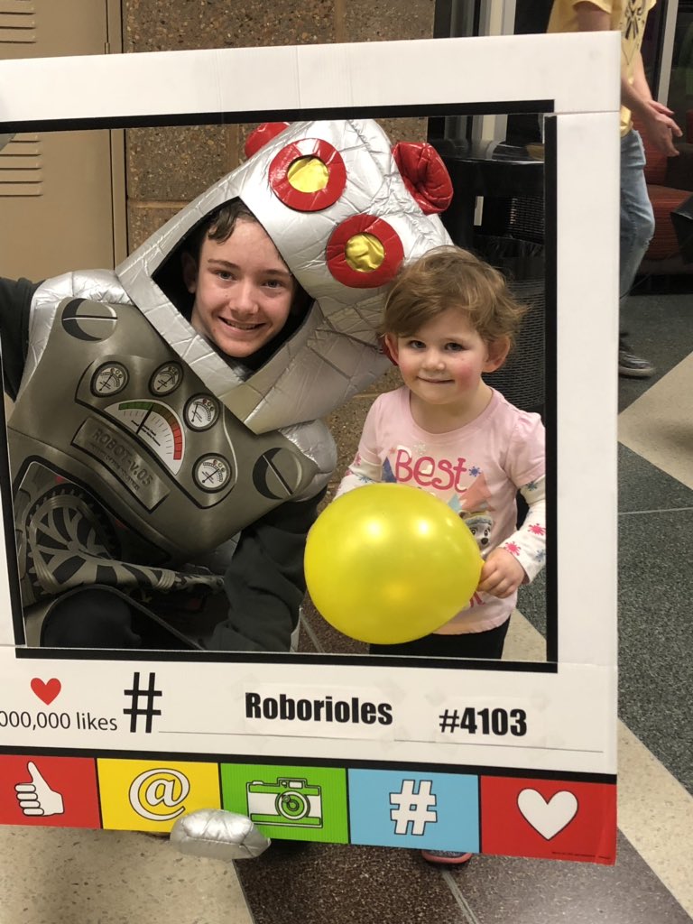 koontzscience8's tweet photo. Thanks so much to all of the #roborioles for a great open house!! So neat to see so many former students. We had a lot of fun!! #b113 @avonnorth1 @OrioleTweets https://t.co/0Bcfz2FGdX