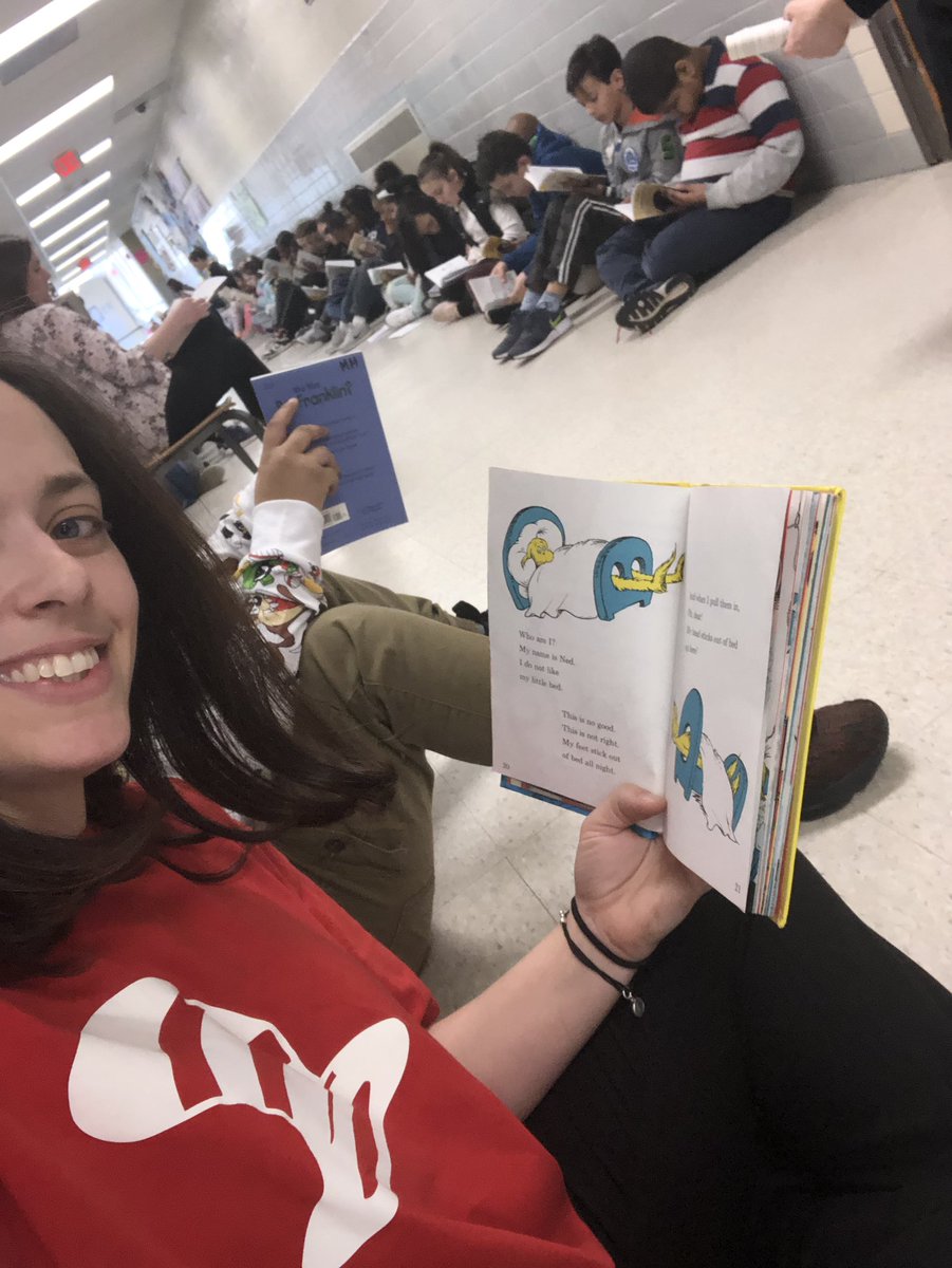 _AmandaFry's tweet photo. Day 2 of #ReadAcrossAmerica with a daily #DEAR time. @MES_EPTSD #readacrossamerica2019 #ReadAcrossAmericaWeek #DrSeuss #njed #piachat #LeadLAP #eptsd #elachat https://t.co/6S31zCMixC
